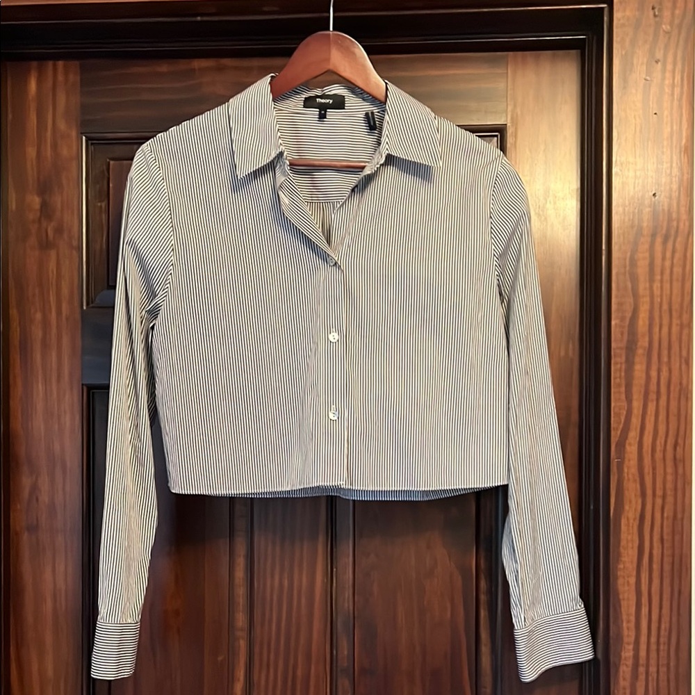 Theory Black and White Striped Cropped Button Down Shirt with Notched Collar